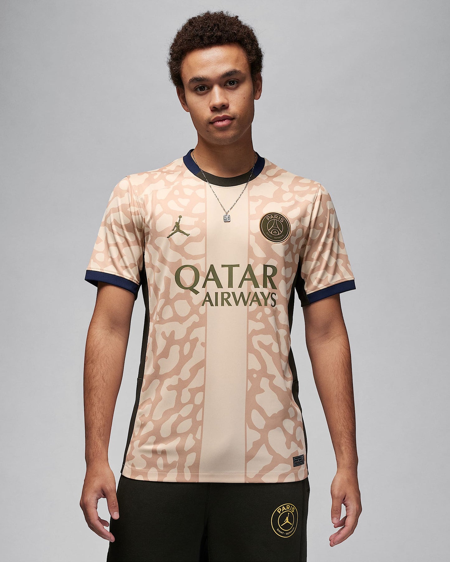 Maillot Paris Saint-Germain 2023/24 Stadium 4e tenue